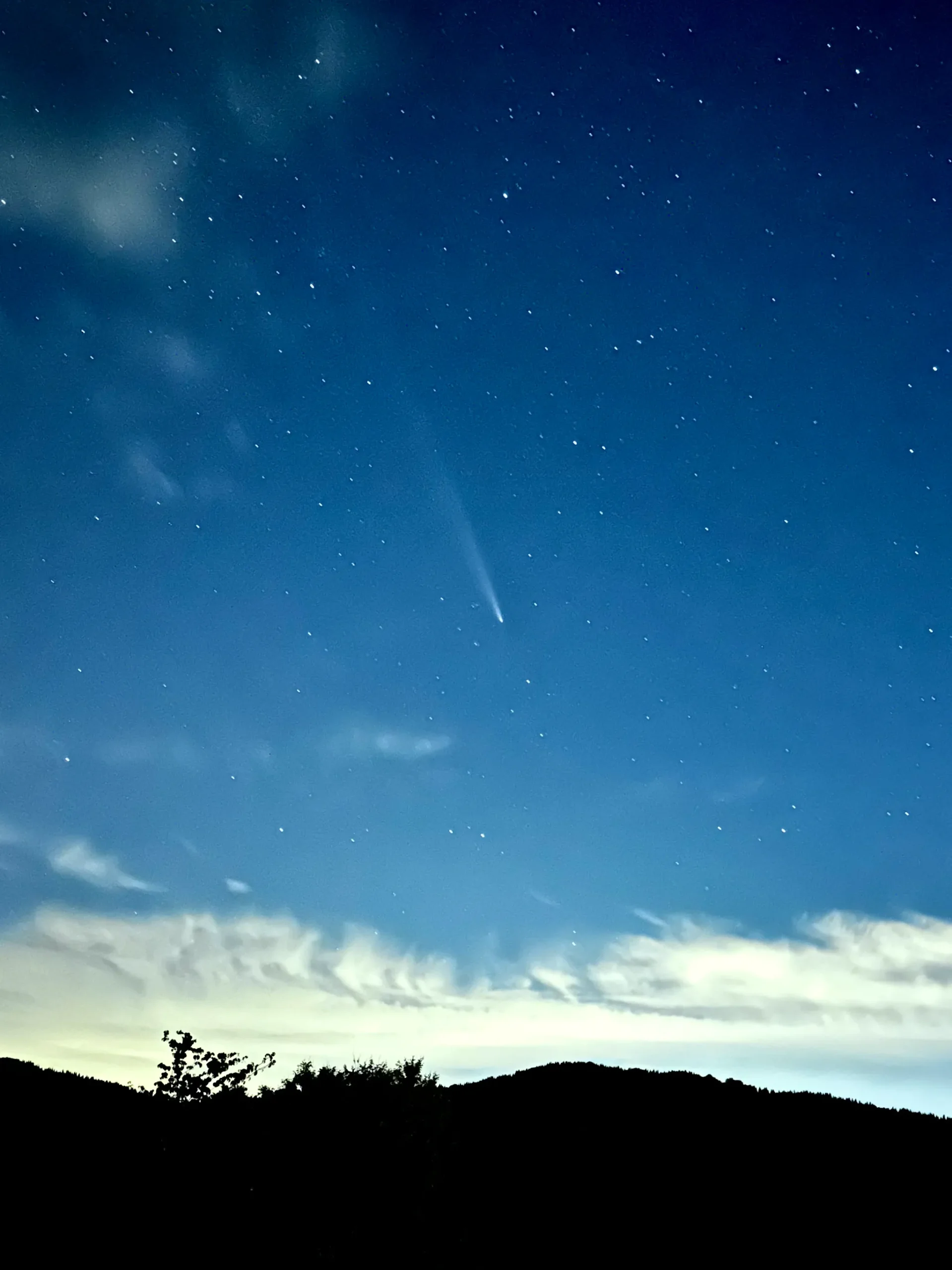 アトラス彗星（牛岳パノラマ展望台）20241021