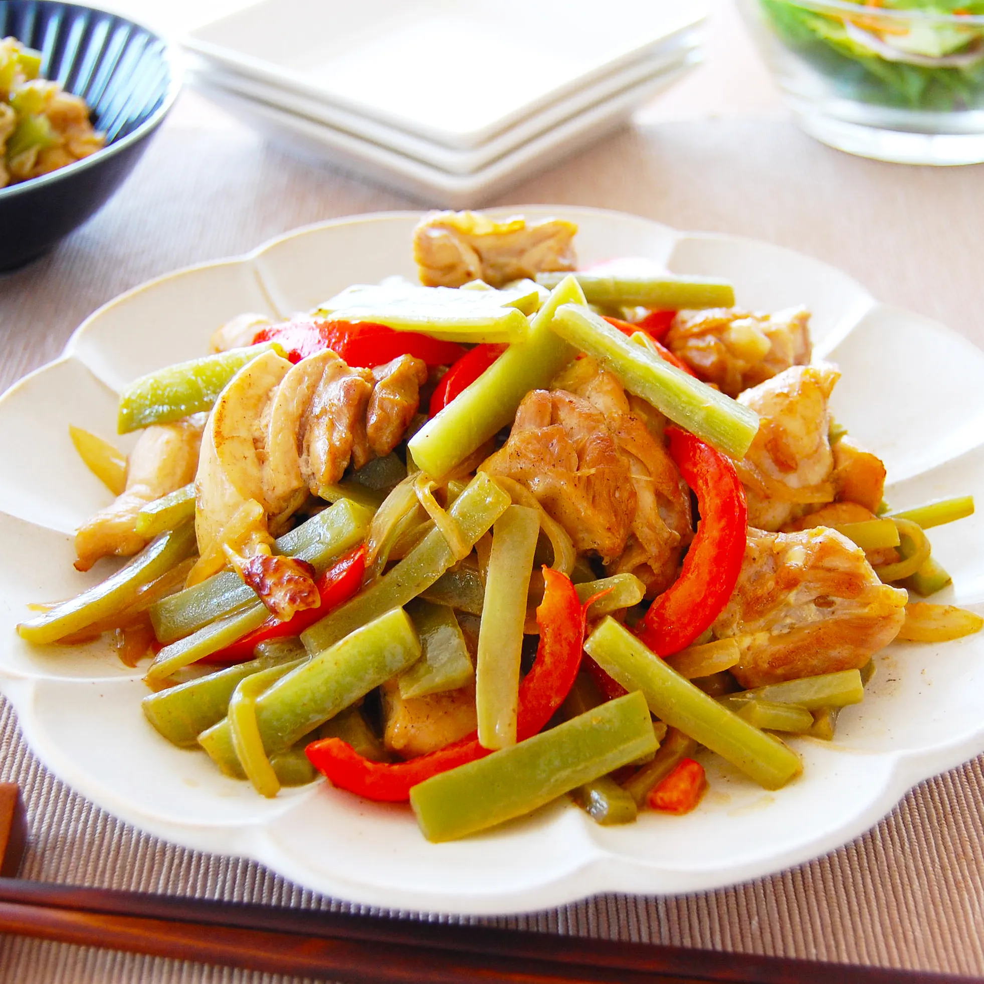 山くらげと鶏肉のオイスターマヨ炒め